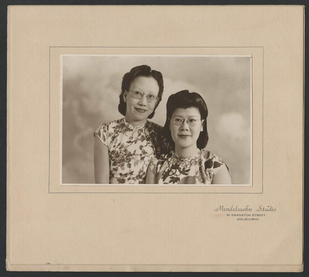 Nurse Ooi Soh Im  (left) and Nurse Alice Chia