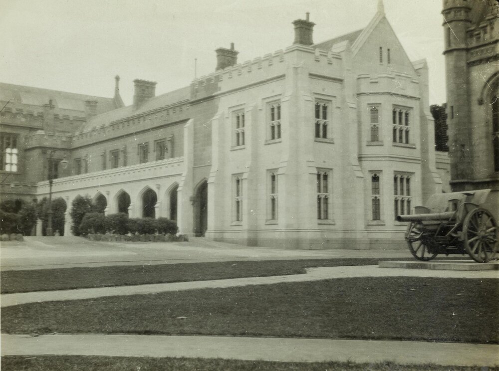 Eastern wing of Quadrangle, University of Melbourne, circa 1931-1936.