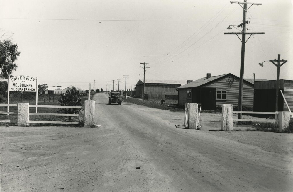 Entrance gates at Mildura branch, University of Melbourne, 1947-1949.