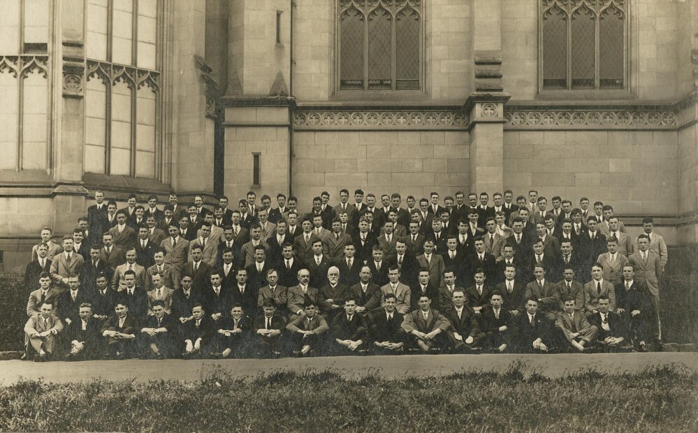 Melbourne University Engineering School, Staff and Students, 1928.
