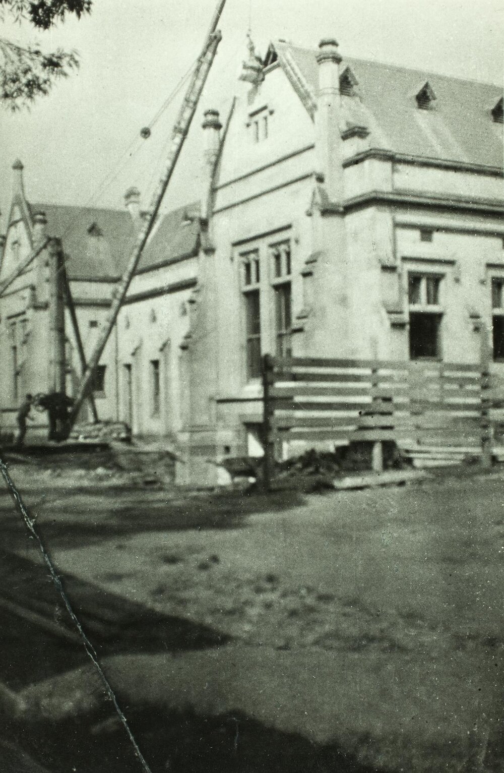 Natural Philosophy (Physics) Department, University of Melbourne, 12 September 1961.