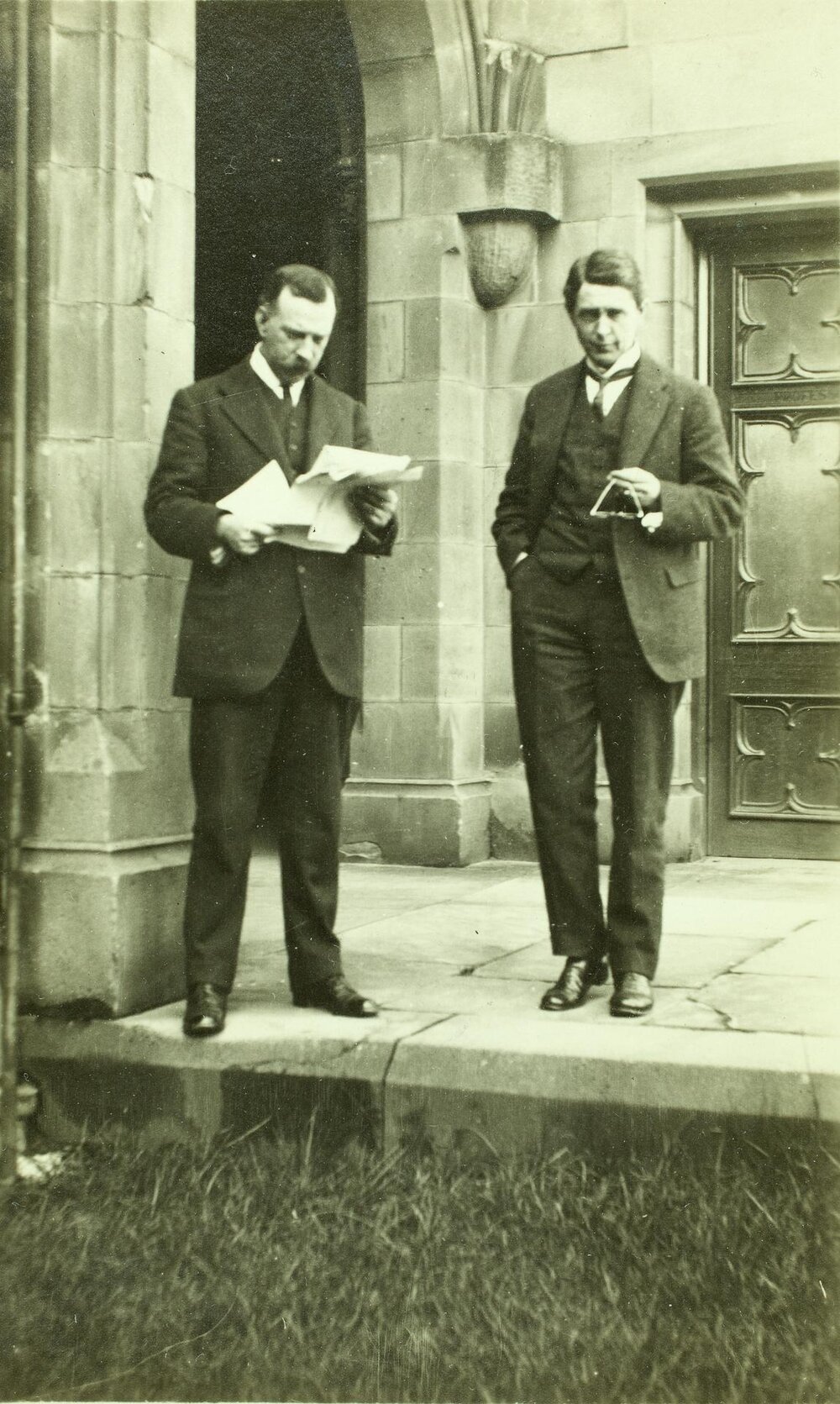 Professor Ernest Scott and Professor William Harrison Moore, University of Melbourne, 1914-1918.