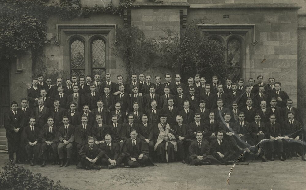 Queen's College Students and Staff, University of Melbourne, 1923-1924