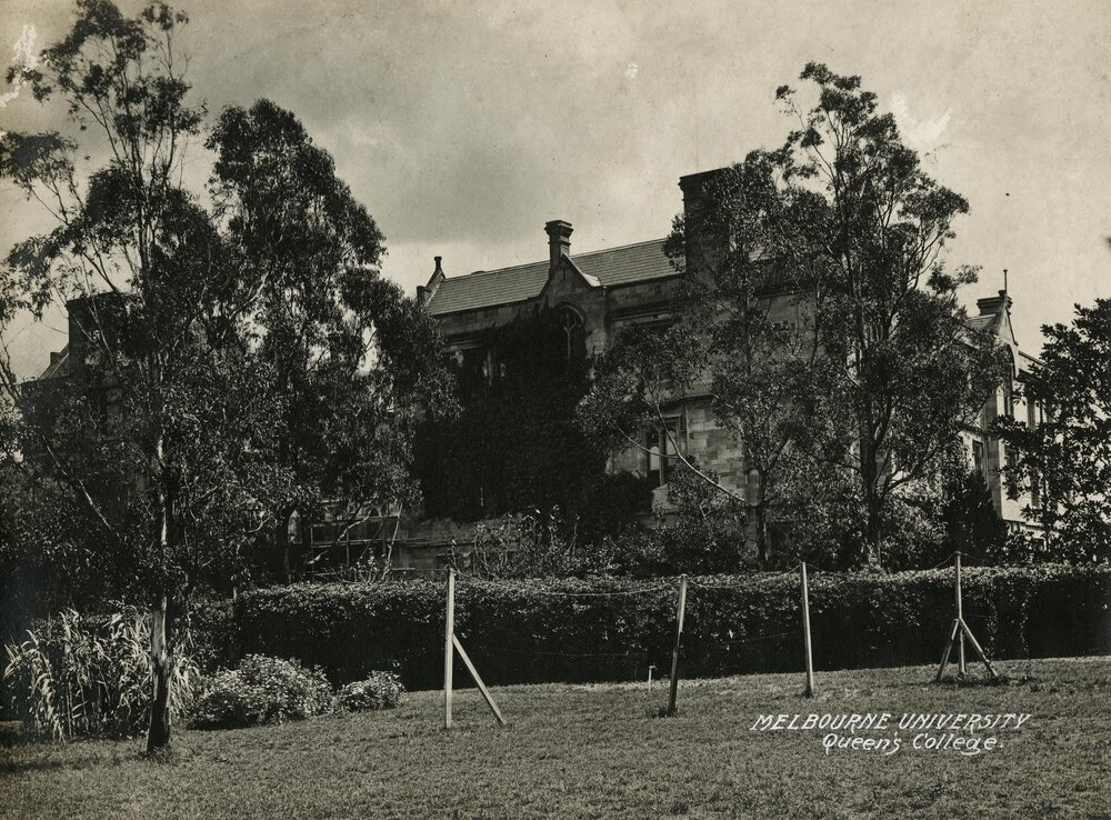 Queen's College, University of Melbourne, circa 1910.