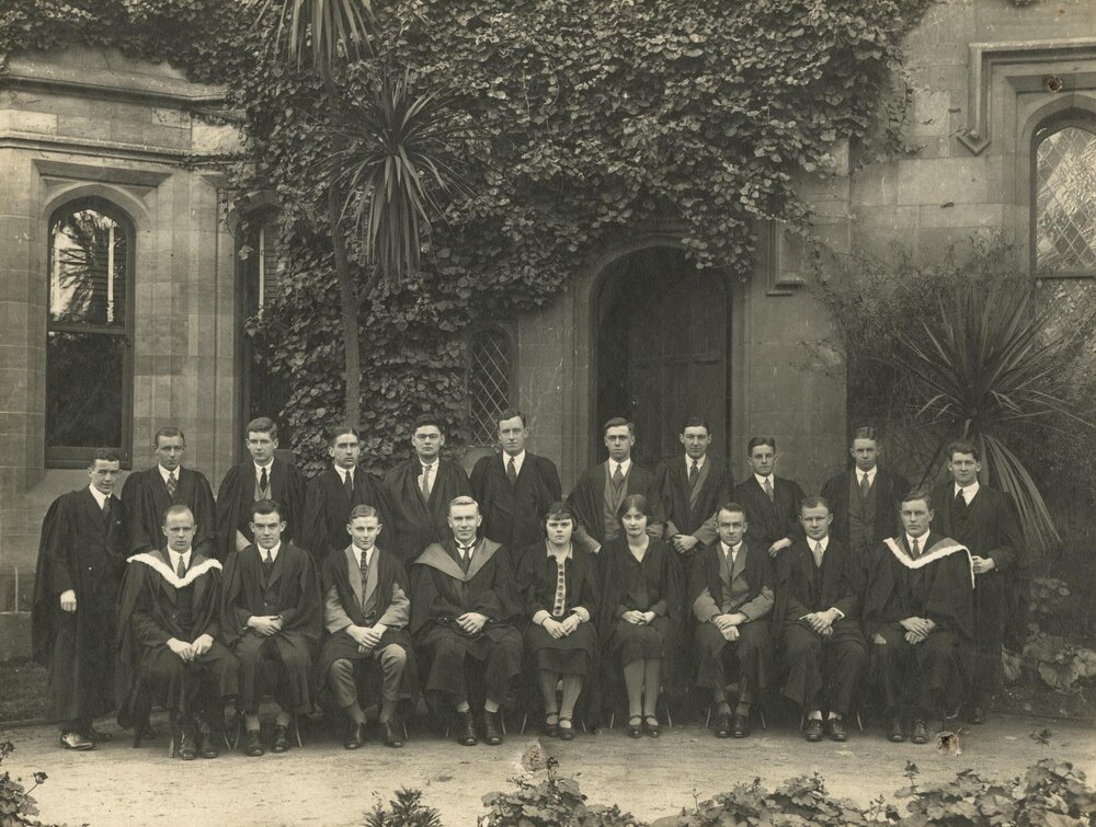 Student group photo, University of Melbourne.