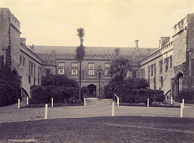 View of the quadrangle from the south, University of Melbourne, 1901.