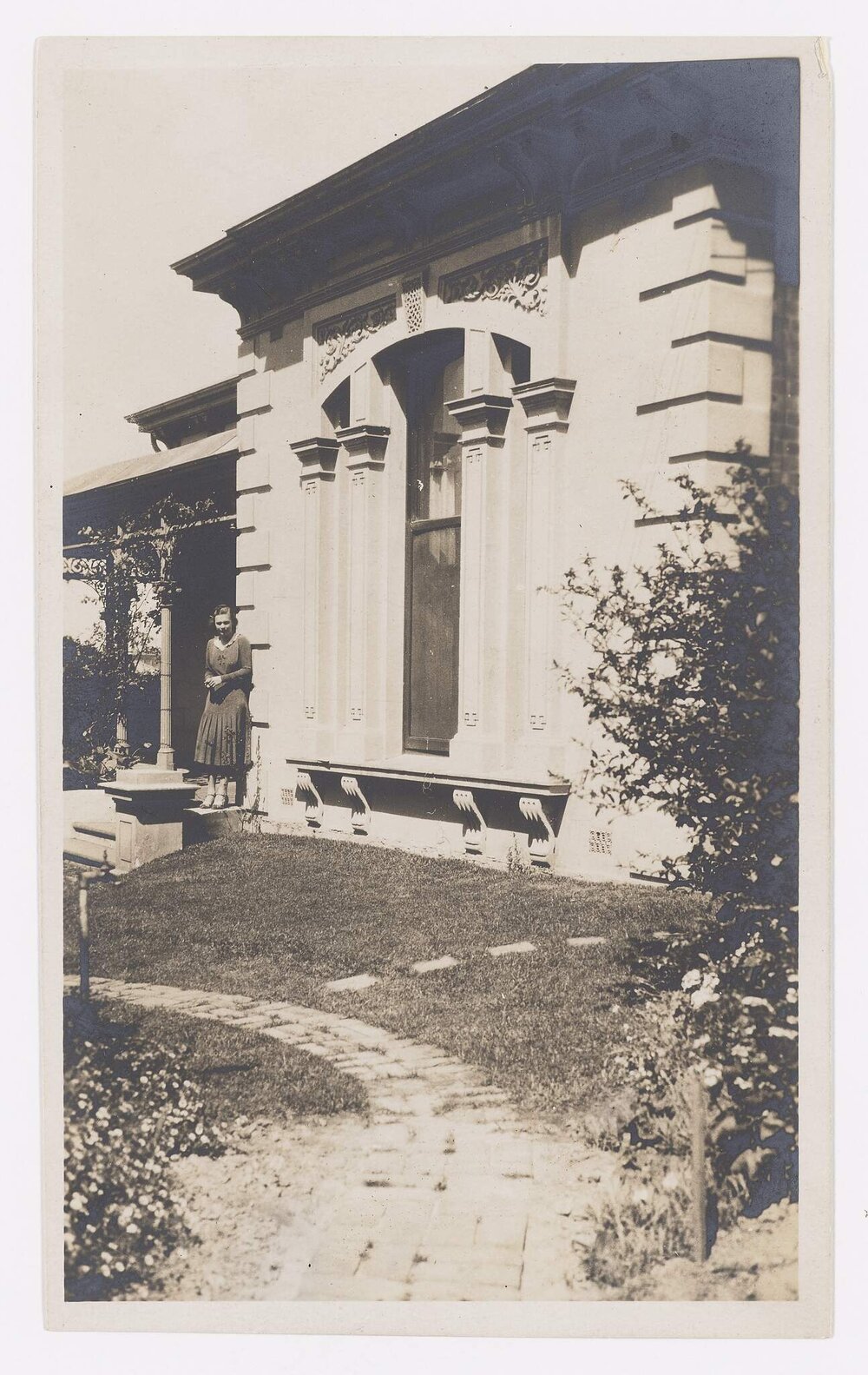 Residence for Lady Howse