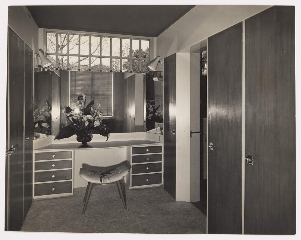 Residence for Lady Howse