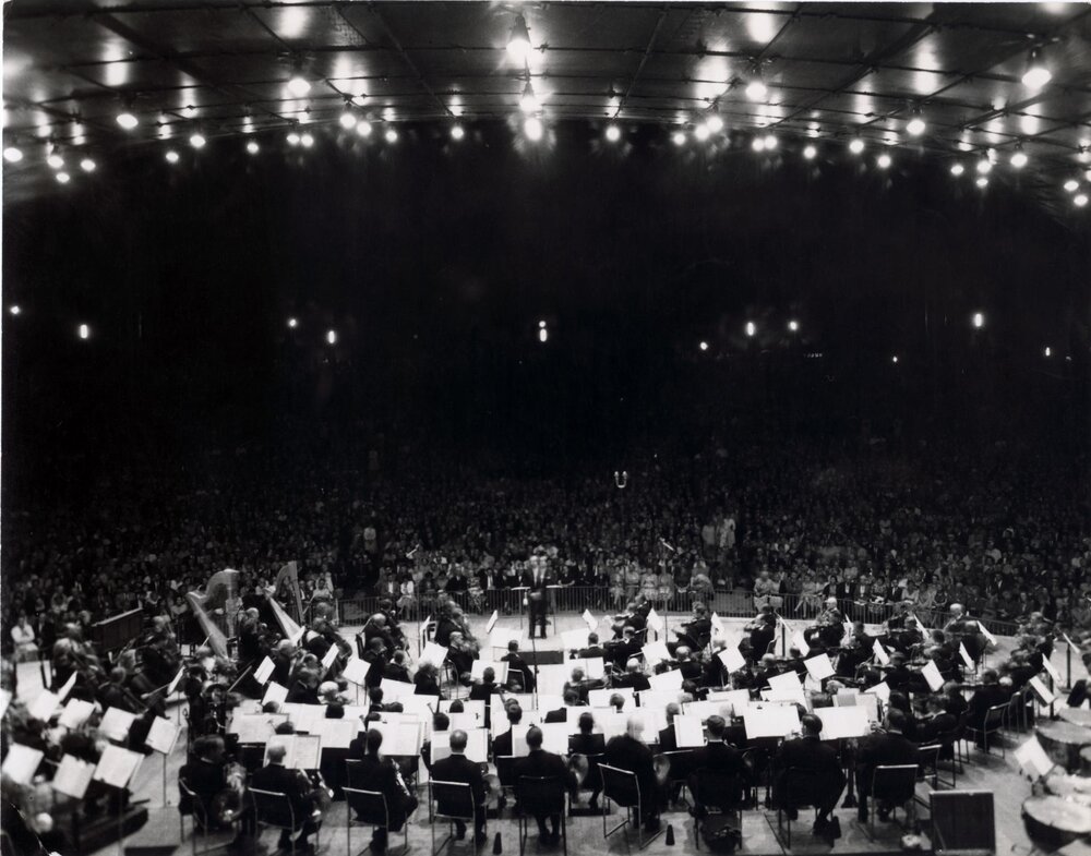 [Sidney Myer Music Bowl]