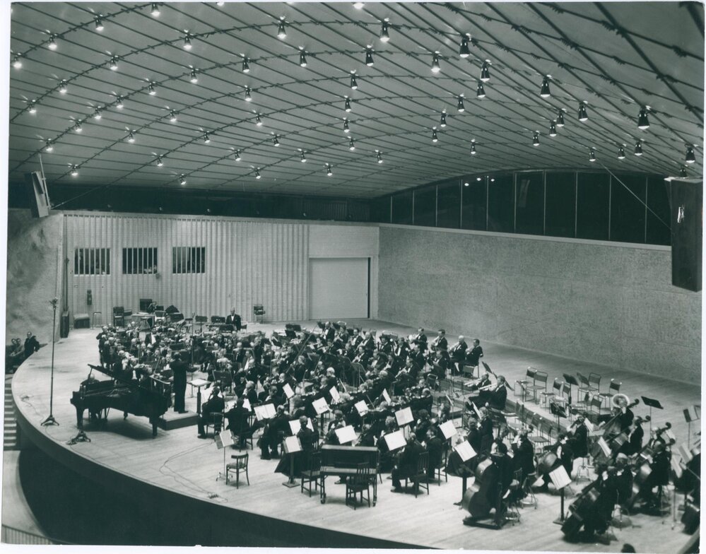 [Sidney Myer Music Bowl]