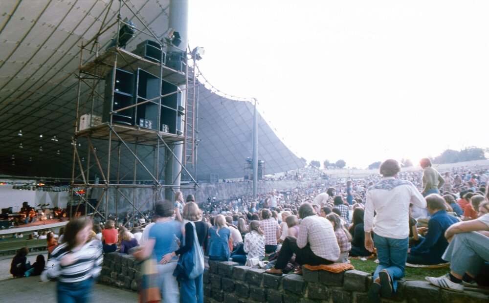 [Sidney Myer Music Bowl]