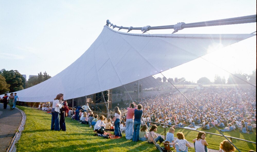 [Sidney Myer Music Bowl]