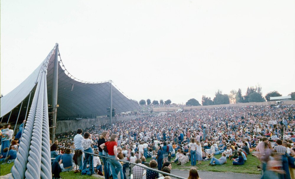 [Sidney Myer Music Bowl]