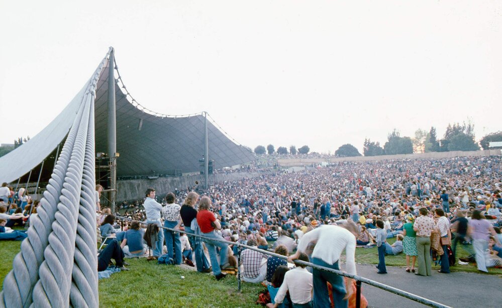 [Sidney Myer Music Bowl]