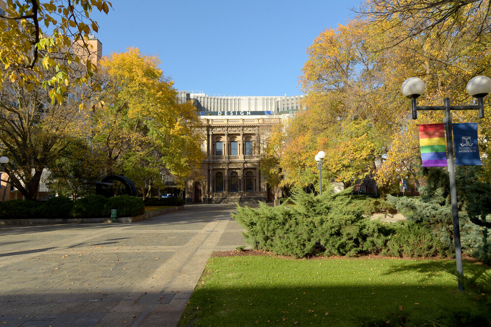 Parkville during COVID lockdown - West faade of Glyn Davis Building - photo taken from Union Road looking across University Plaza