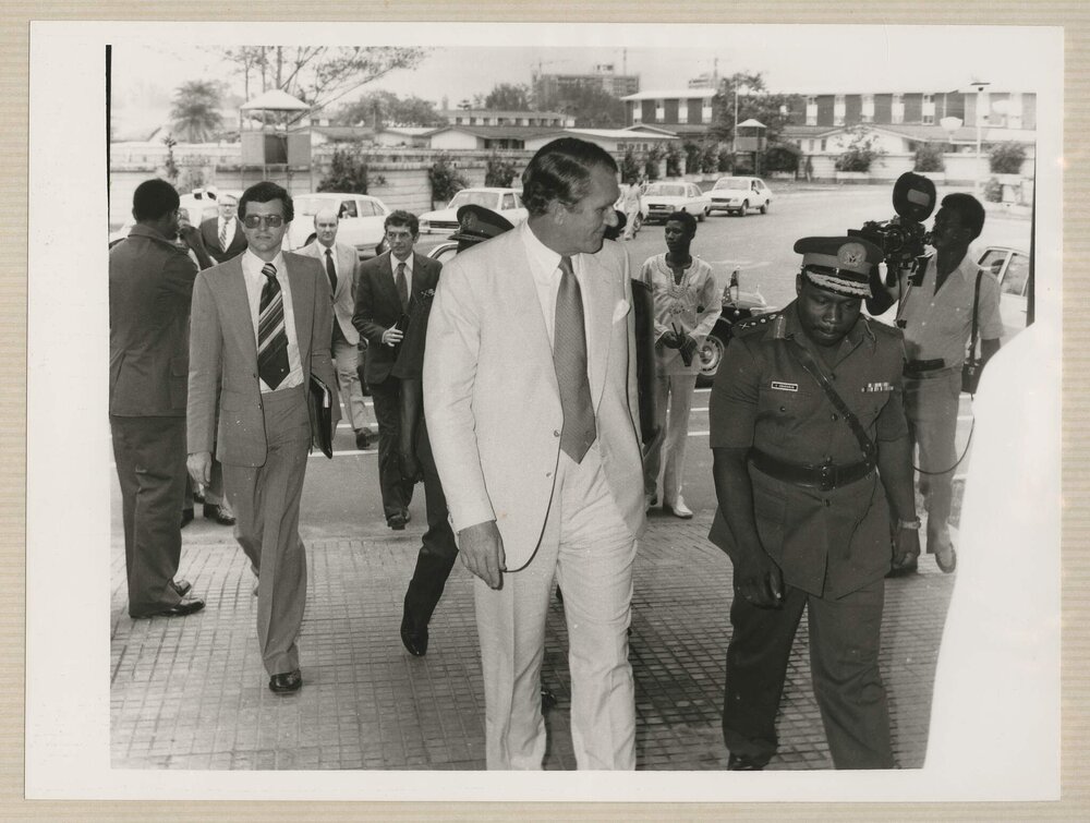 [Malcolm Fraser's Prime Ministerial visit to Nigeria]