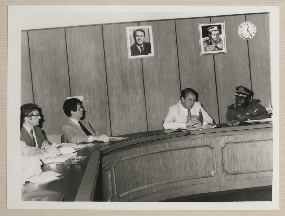 [Malcolm Fraser's Prime Ministerial visit to Nigeria]