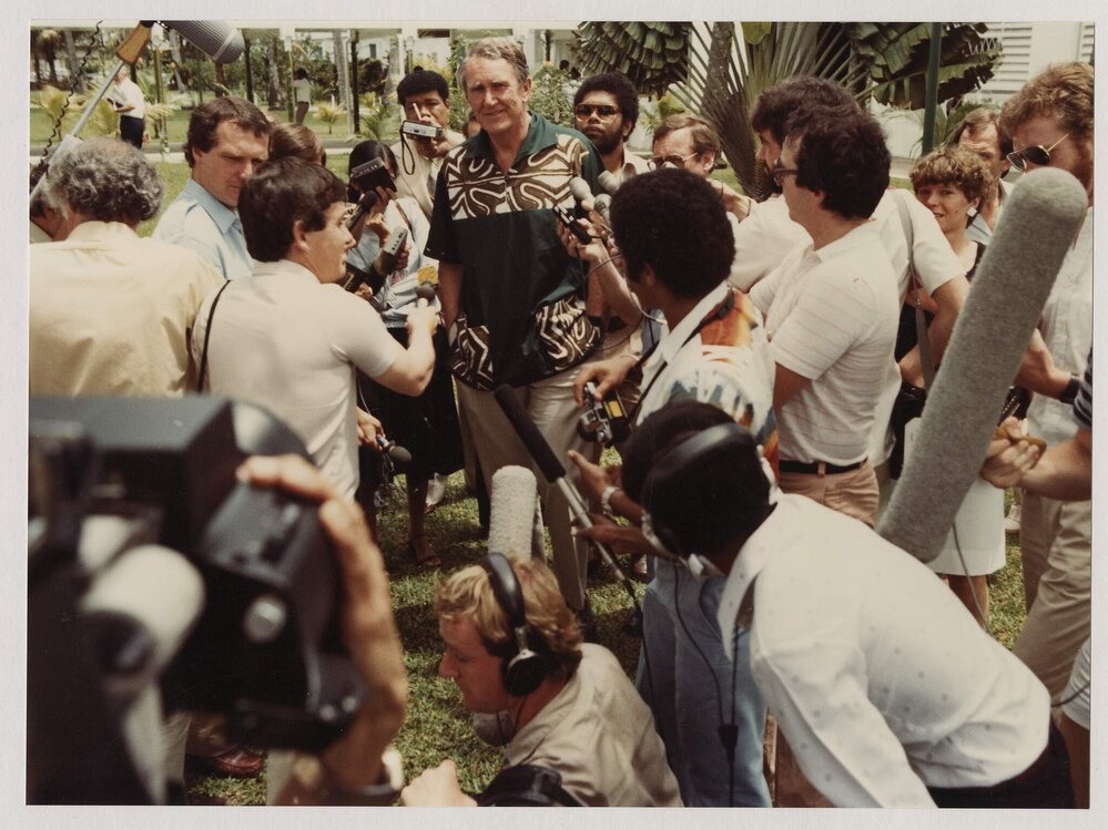 [Malcolm Fraser's Prime Ministerial visit to Fiji]