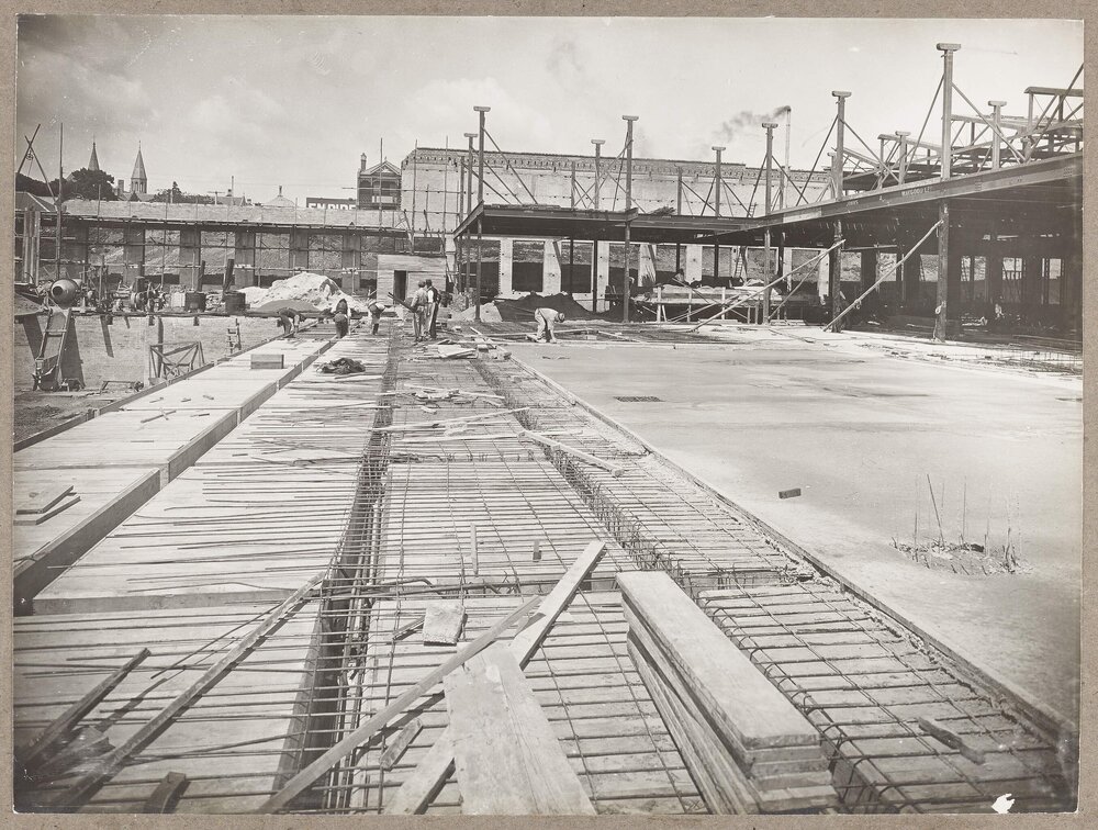 [Yarra Falls partially constructed front fa&ccedil;ade and side wall]