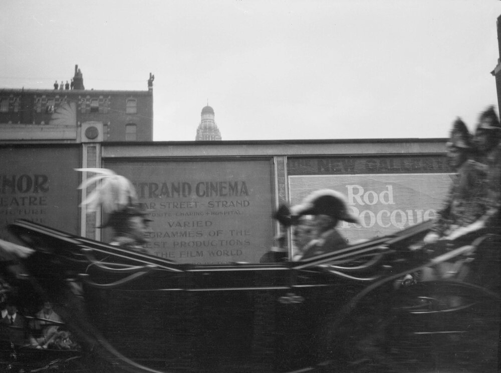 View in London, England, of the visit of an unidentified president