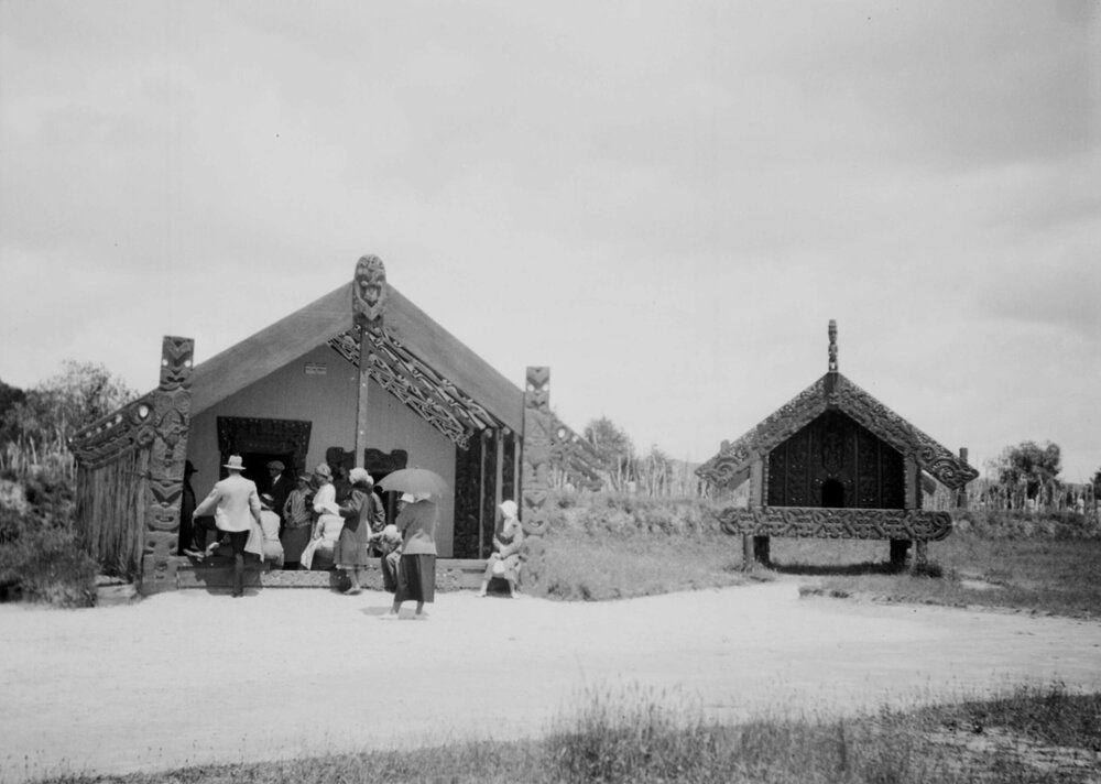 Two unidentified Maori buildings at an unknown location in New Zealand