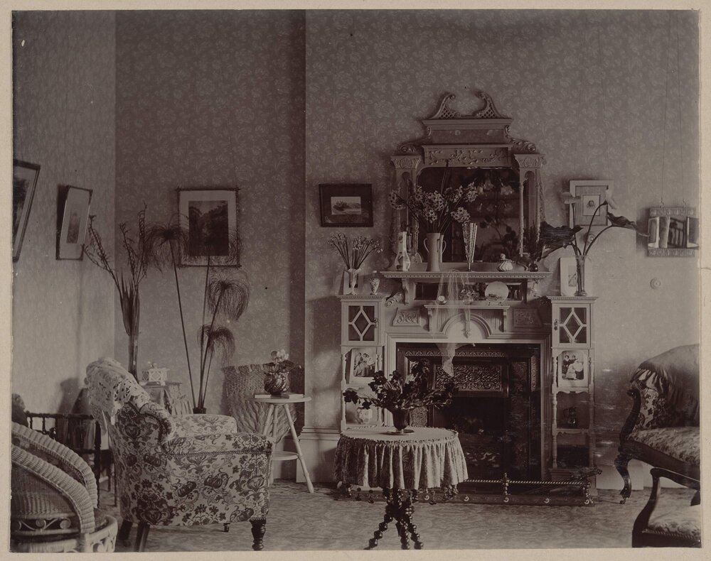 [Sitting room], Harleston