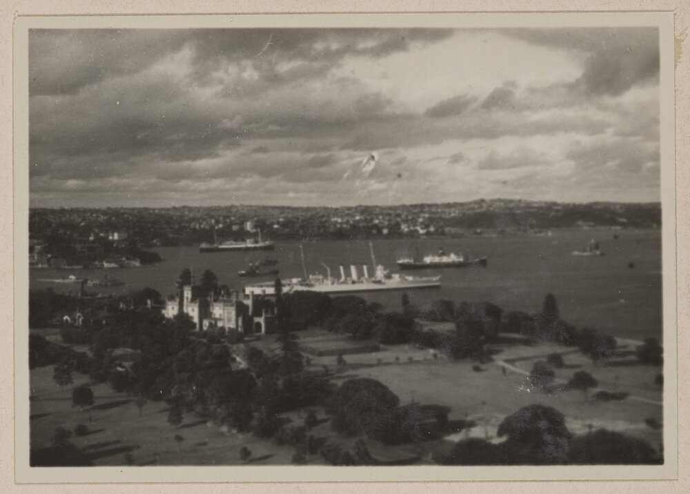 Sydney [Harbour]