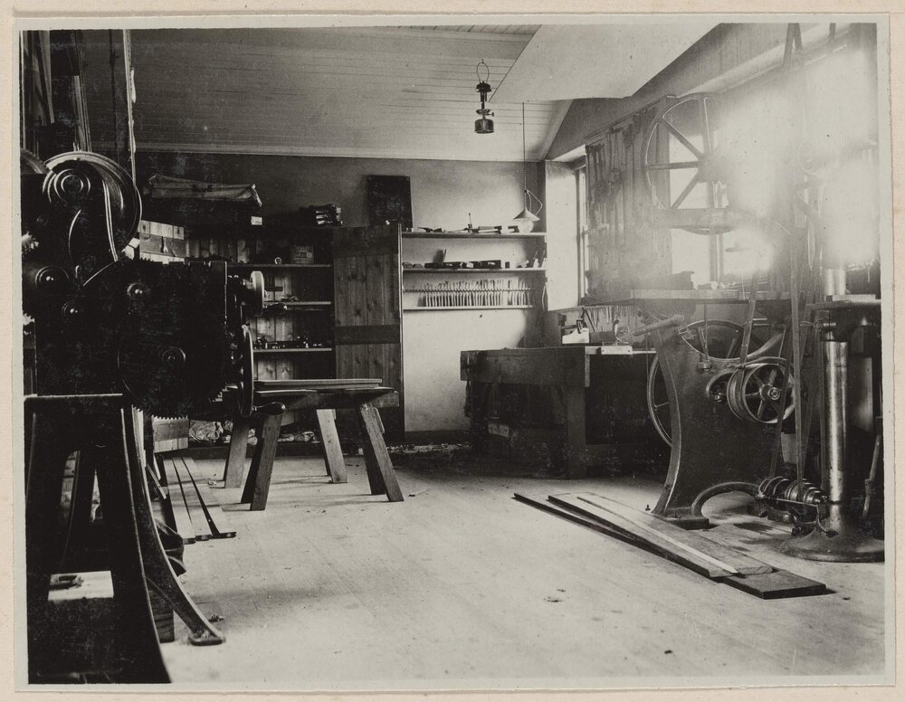 The  workshop,  Miegunyah