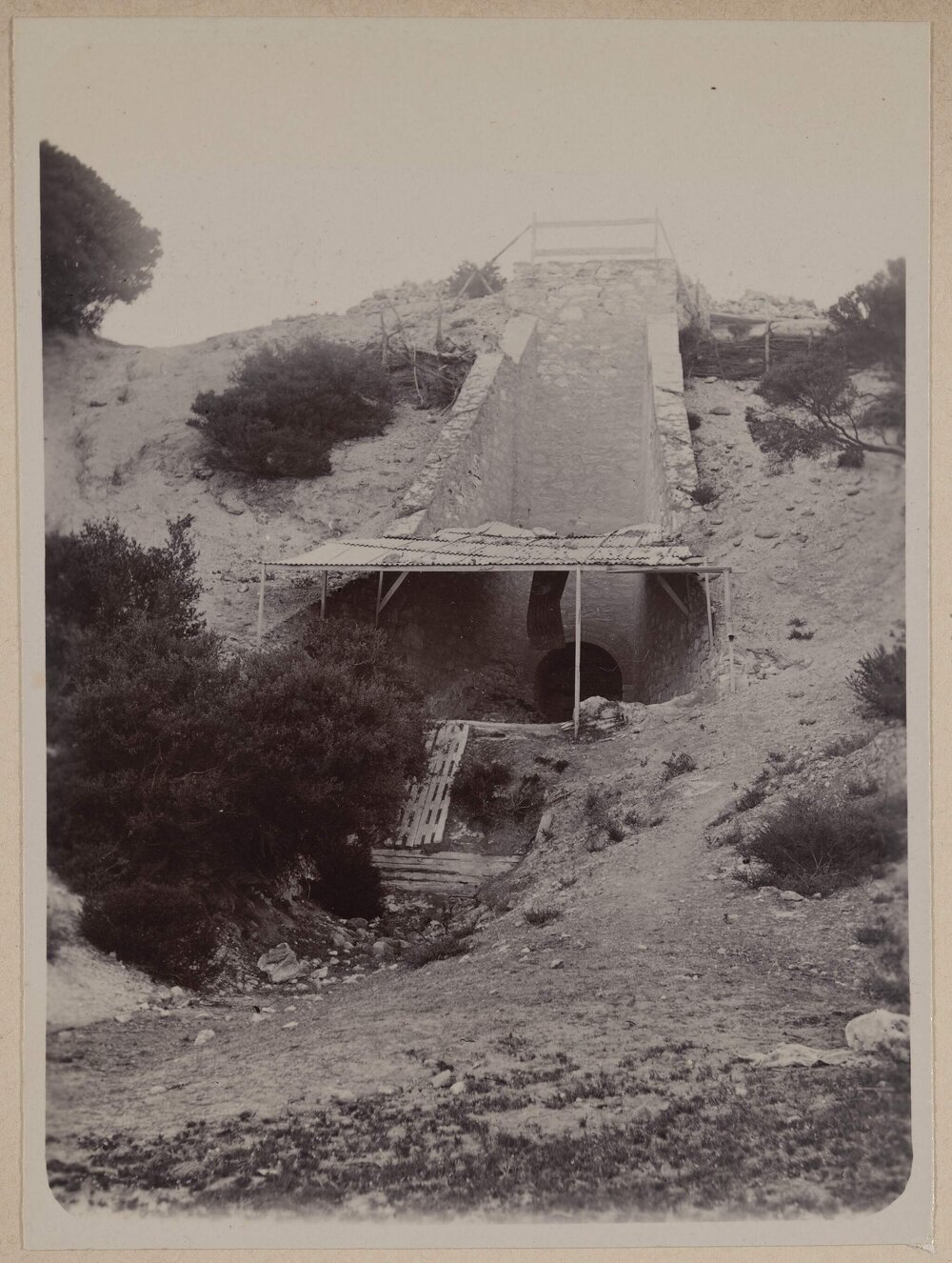 Lime kiln in the cliff, Portsea