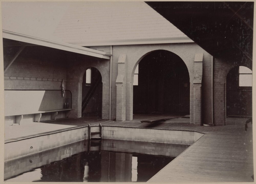 Swimming Bath, Ormond College