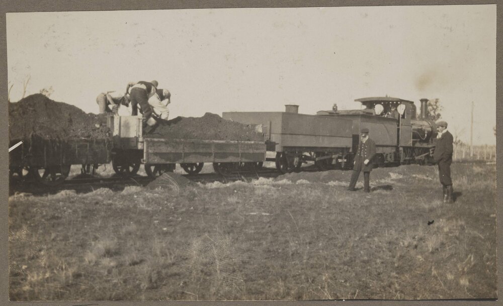 Ballasting the line with ashes