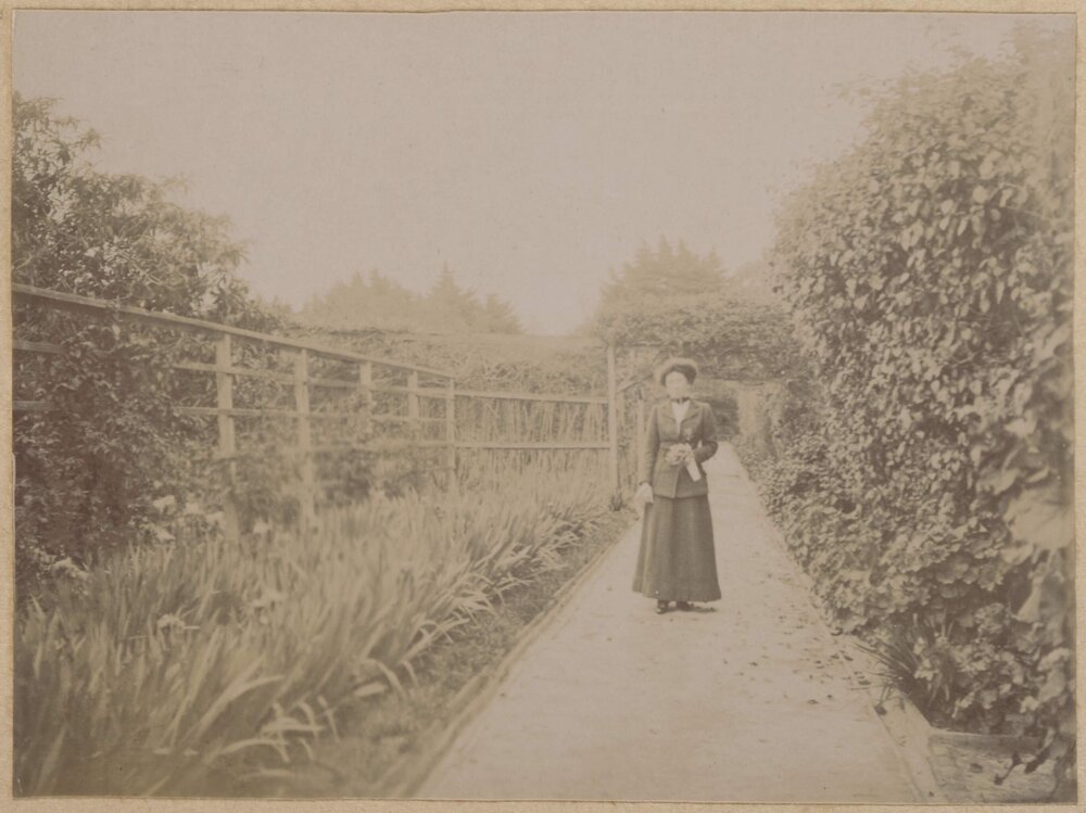 [Woman in the garden at Montalto, Orrong Road, Toorak]