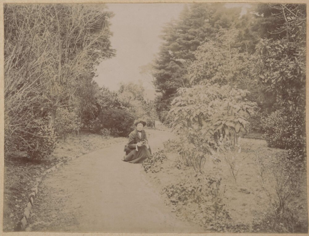 [Woman in the garden at Montalto, Orrong Road, Toorak]