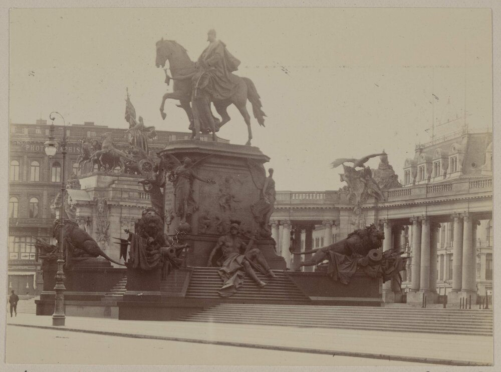 Memorial to Wilhlem the Great, Berlin