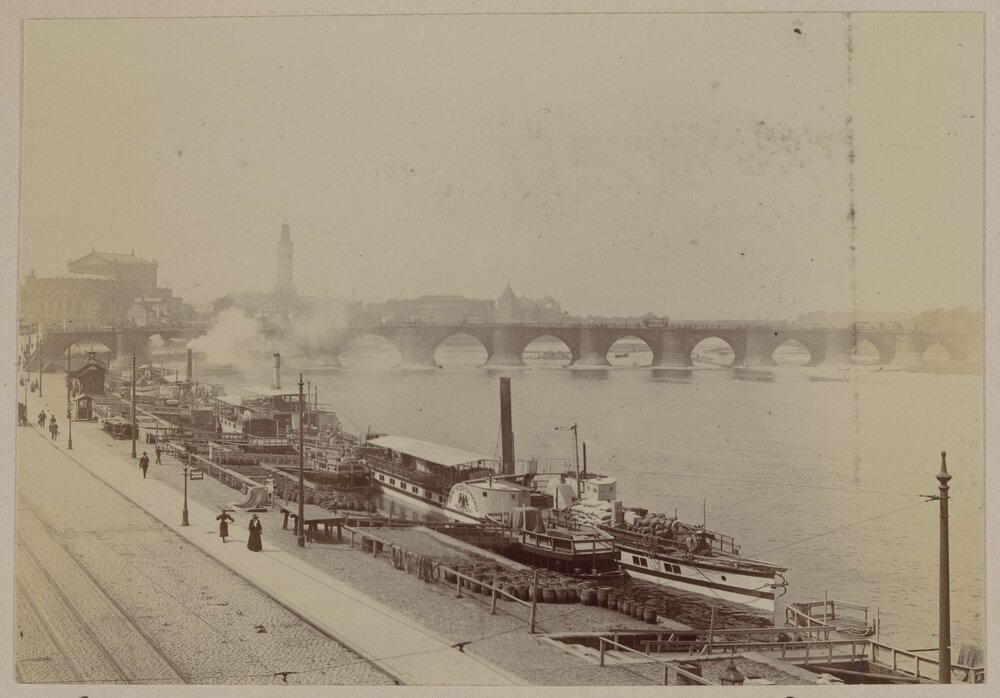 River Elbe &amp; Augustus Brucke, Dresden