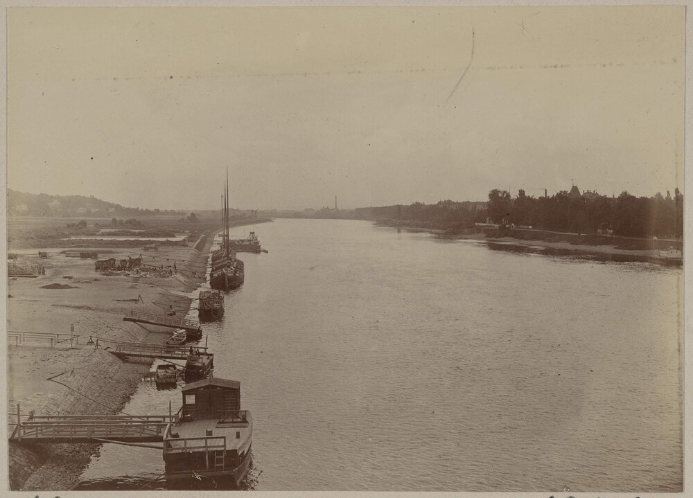 River Elbe at Loschwitz, West Dresden
