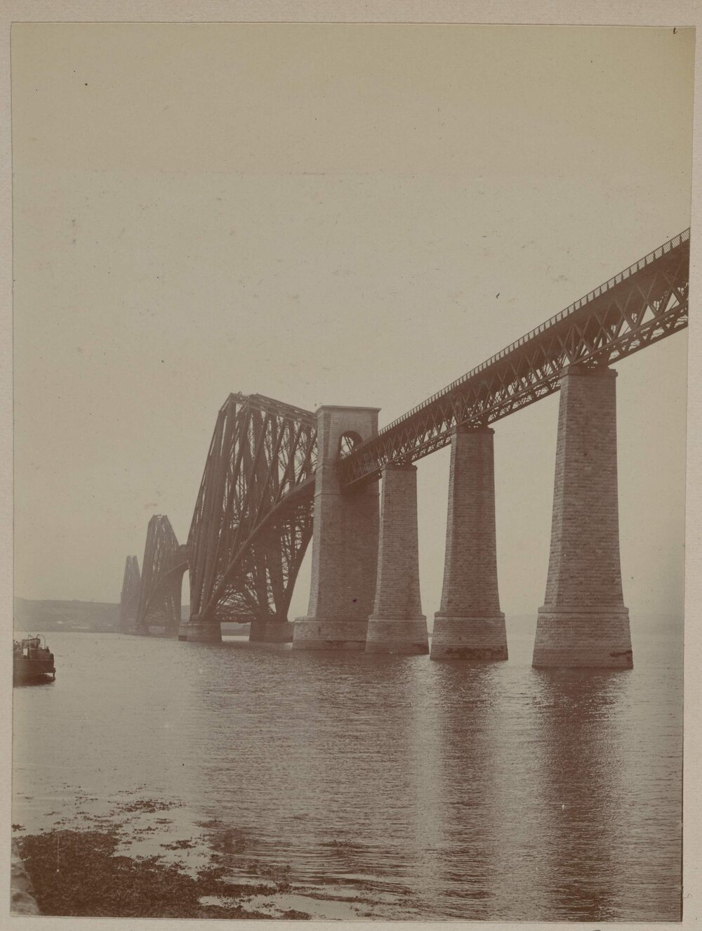 [Forth Bridge]