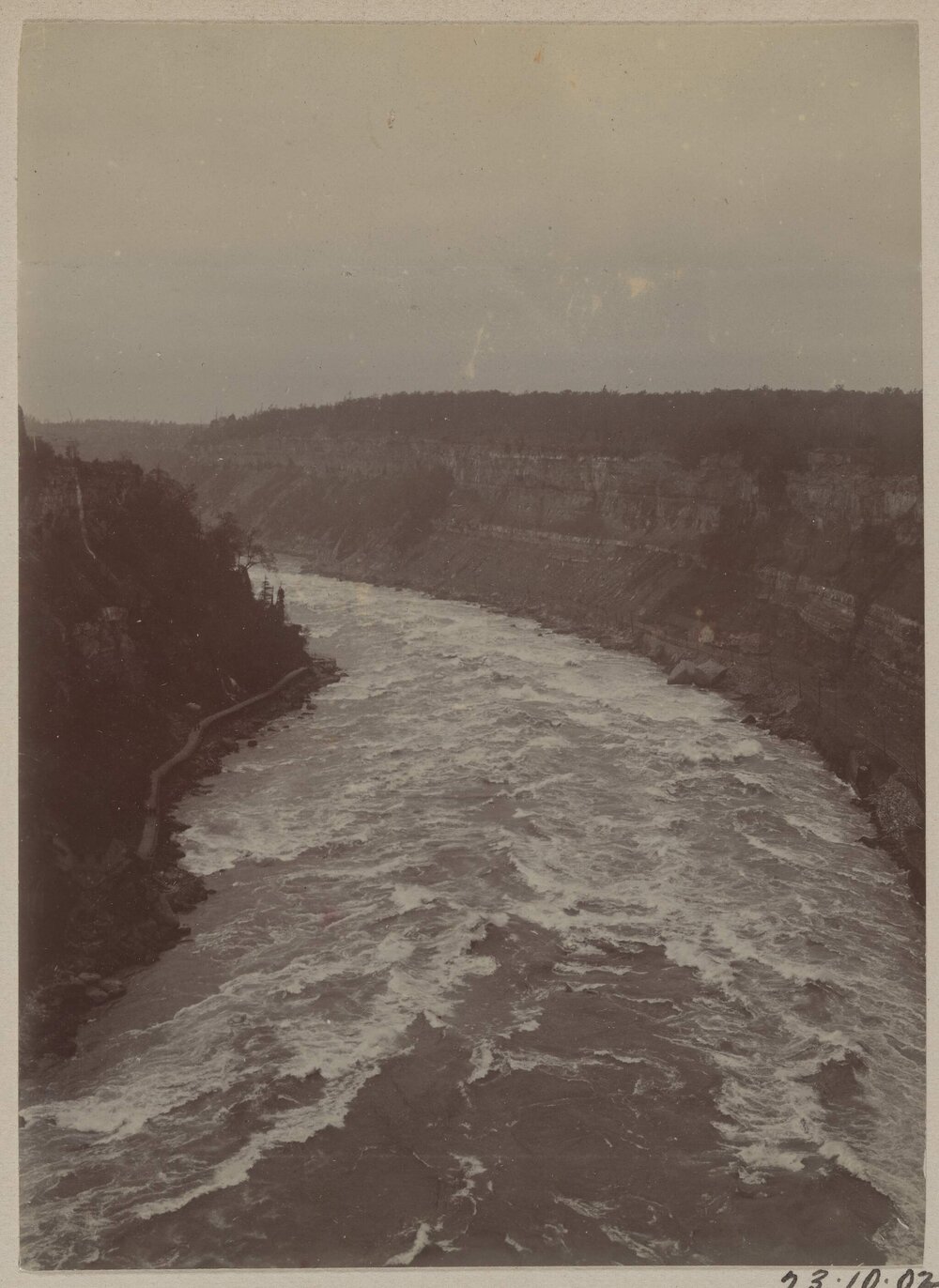 Whirlpool Rapids from Grand Trunk Railroad Bridge