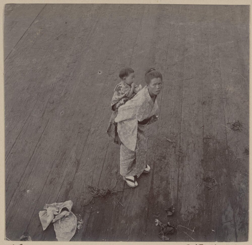 Japanese woman on Honolulu wharf
