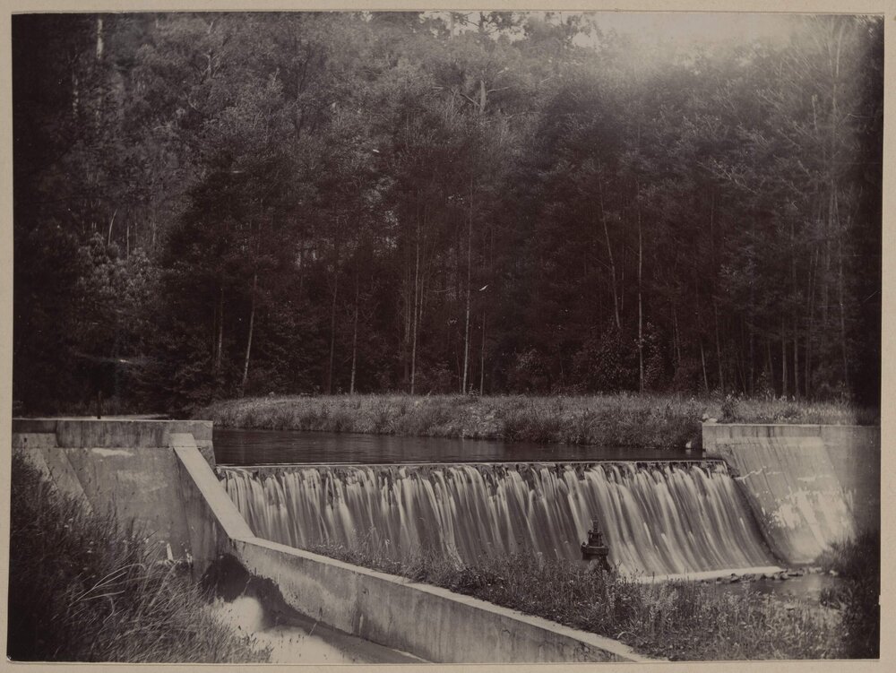 The Graceburn weir