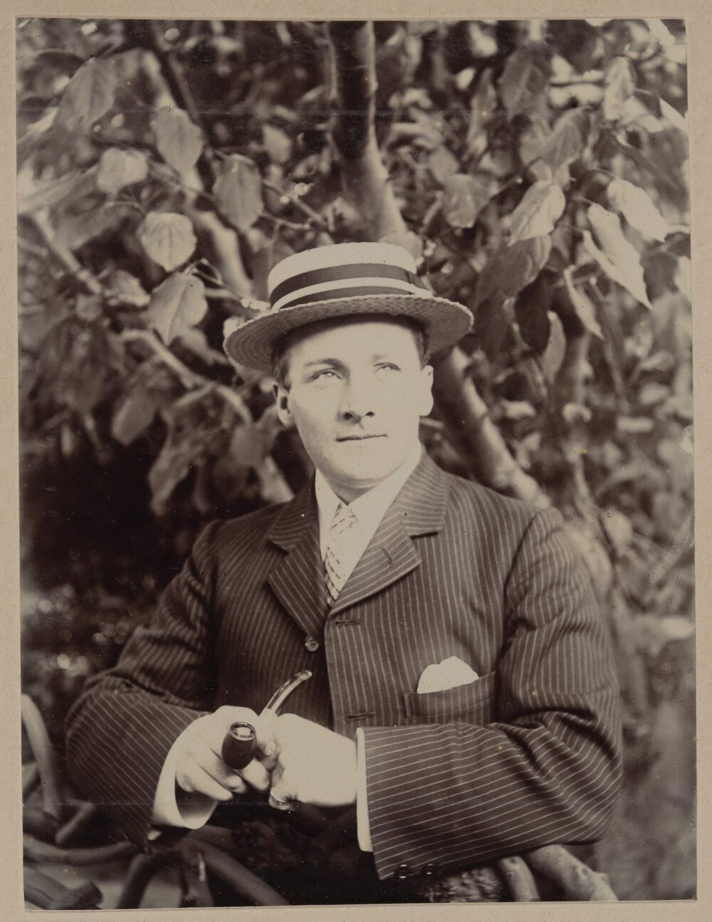 Harleston [seated portrait of man wearing hat and holding pipe]