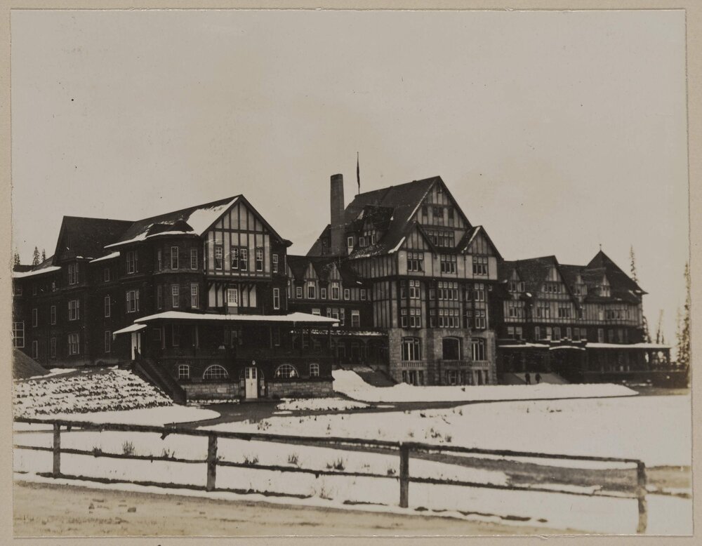 Lake Louise Chalet, Laggan [Alberta, Canada]