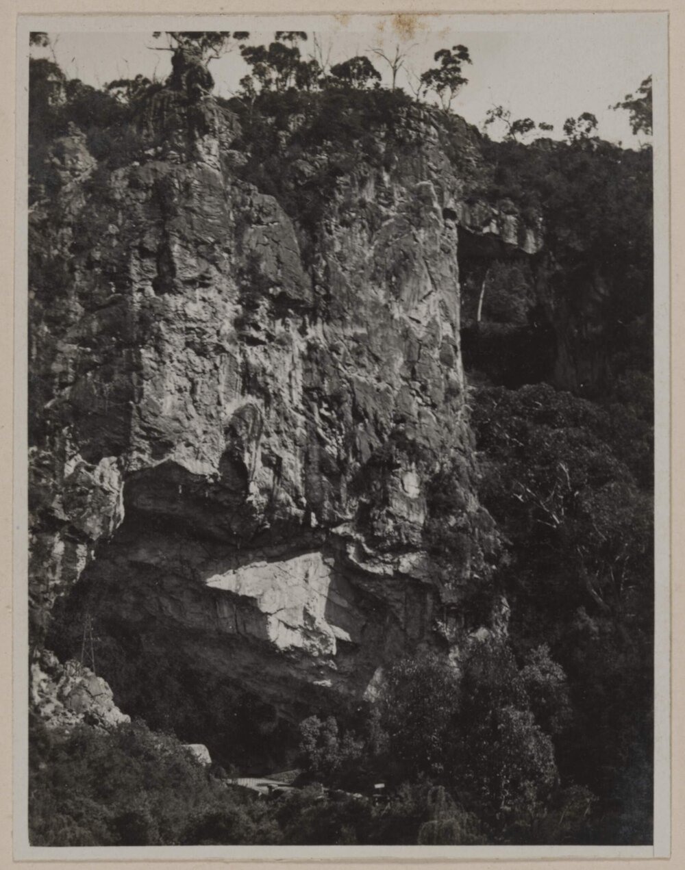 Grand Archway and Carlotta Arch [Blue Mountains]