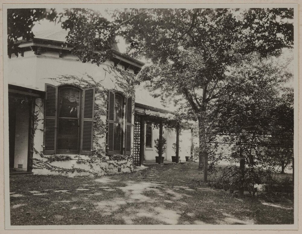 [Exterior of Miegunyah]