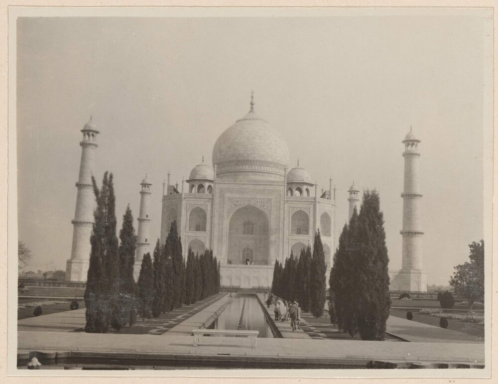 Agra