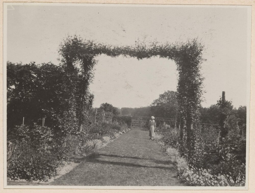 [Greenworld Cottage, Copthorne]
