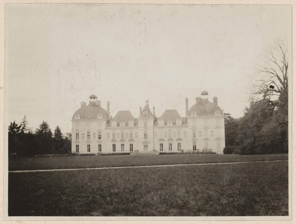 [The Chateau of Cheverny]