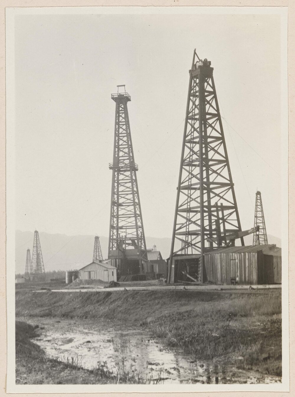Oil Fields near Beverley Hills, Los Angeles