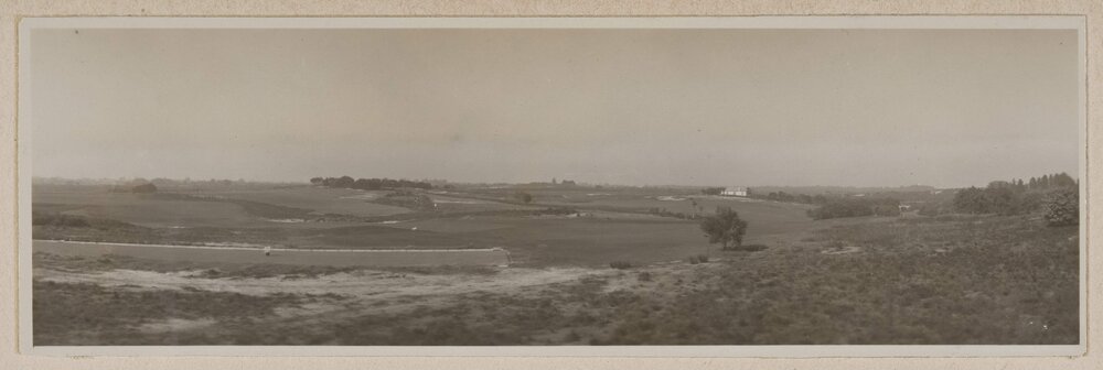 R.M.G.C. [Royal Melbourne Golf Club]
