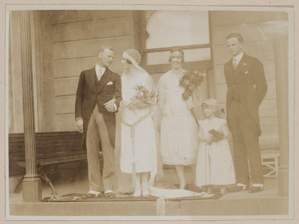 [Thornton and Ruth Grimwade in bridal party at Minjah, Hawkesdale, Victoria]